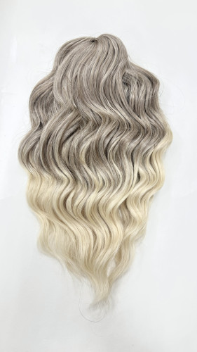 Barbie Wave T-LINEN62 (40см)